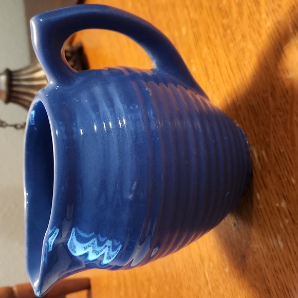 Vintage Pottery Beehive Ringware Small Blue Pitcher - Picture 2 of 6
